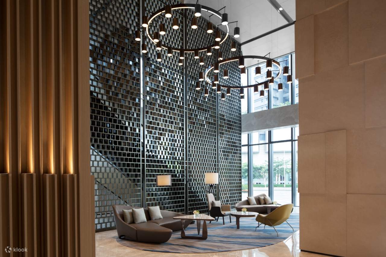 [Mall Access from Hotel] Shenzhen Courtyard by Marriott Hotel Package ...
